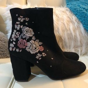 ASOS embroidered suede boots!